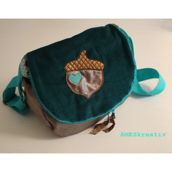 Stickdatei - Haselnuss Doodle mit Doodle Kreis